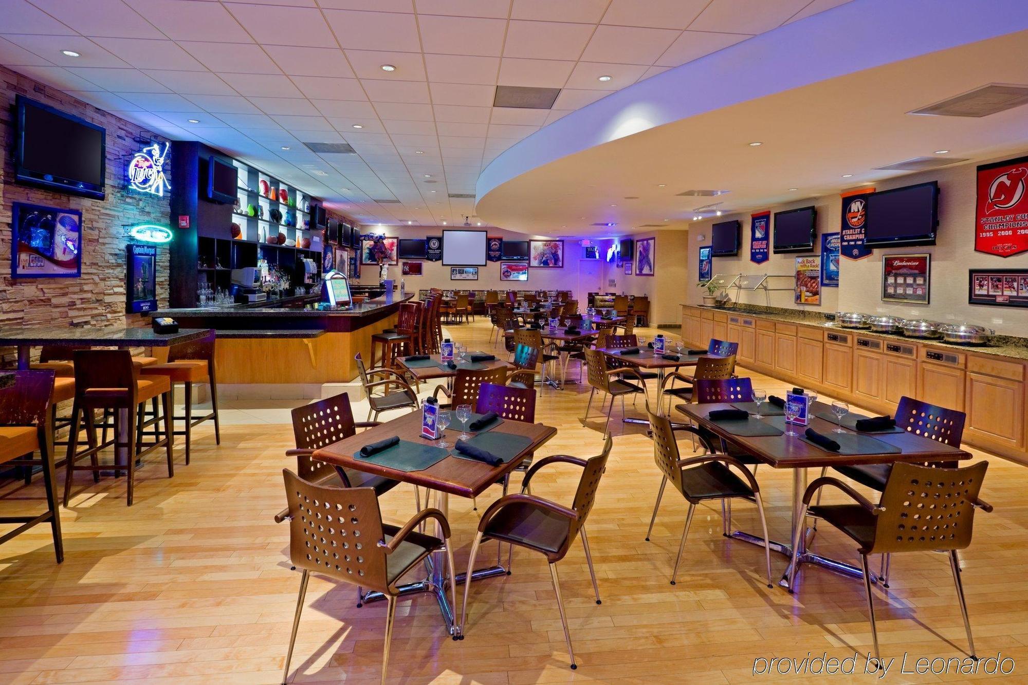 Ramada Plaza By Wyndham Cranbury/S Brunswick Hotel & Conf Ctr Jamesburg Restaurant photo
